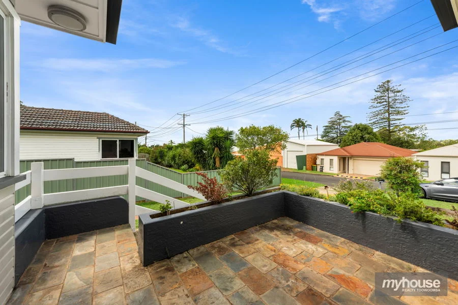 Additional image 2 of 27 Beelbee Street, Harristown QLD 4350