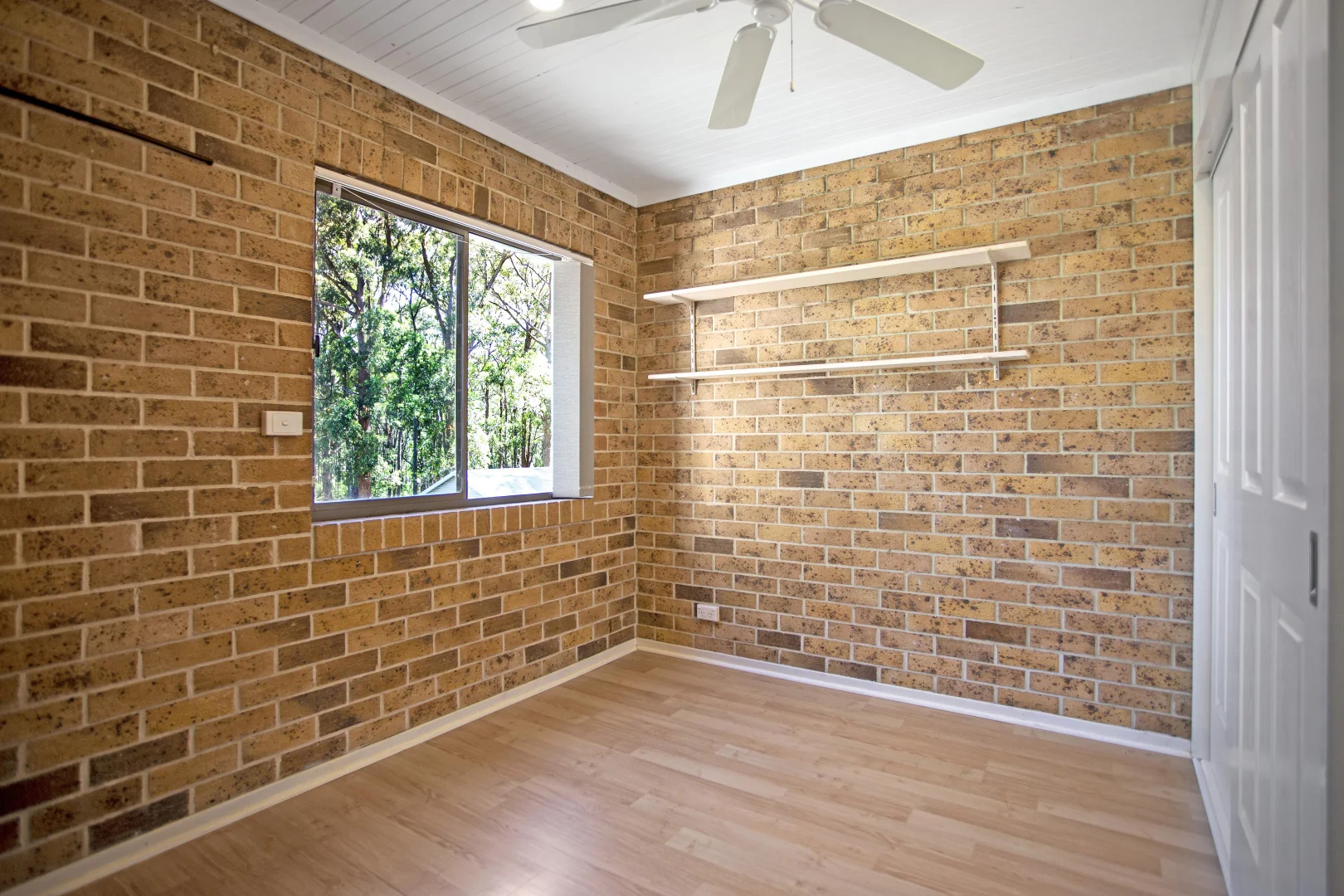 Additional image 5 of 125 Cove Boulevard, North Arm Cove NSW 2324