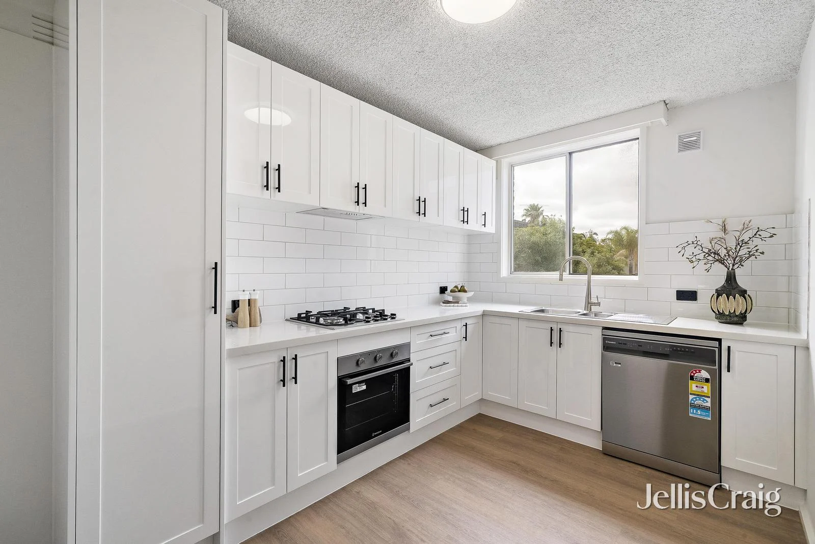 Additional image 7 of 8/55 Ormond Esplanade, Elwood VIC 3184