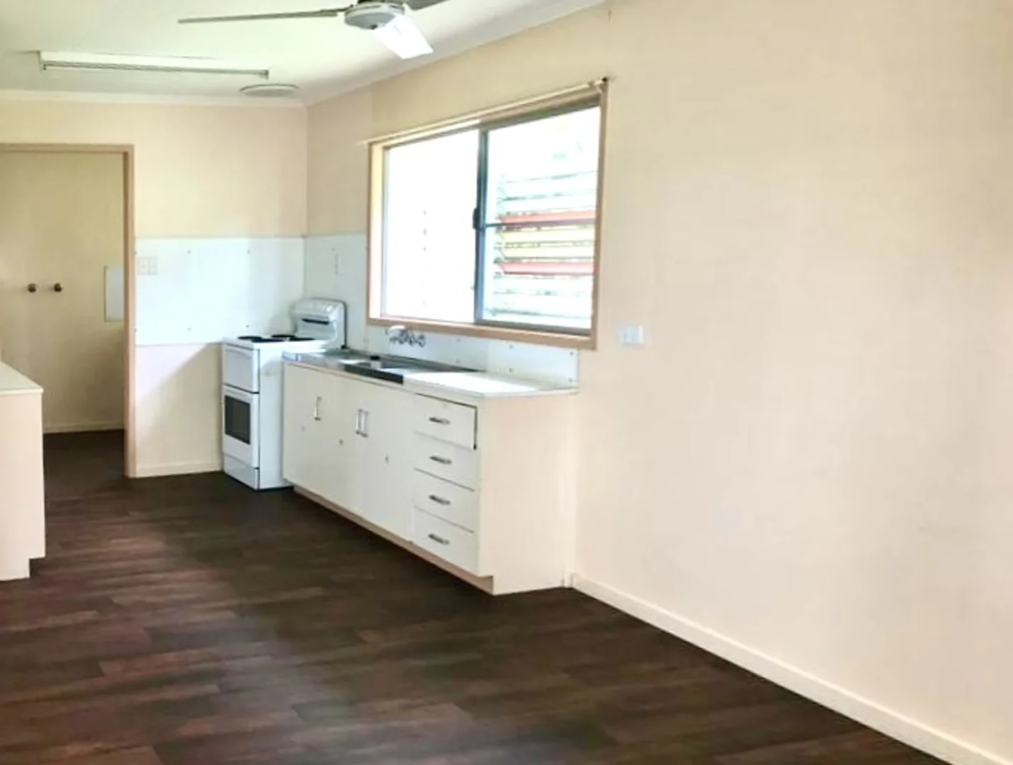 Additional image 6 of 33 KENNEDY Drive, Moranbah QLD 4744