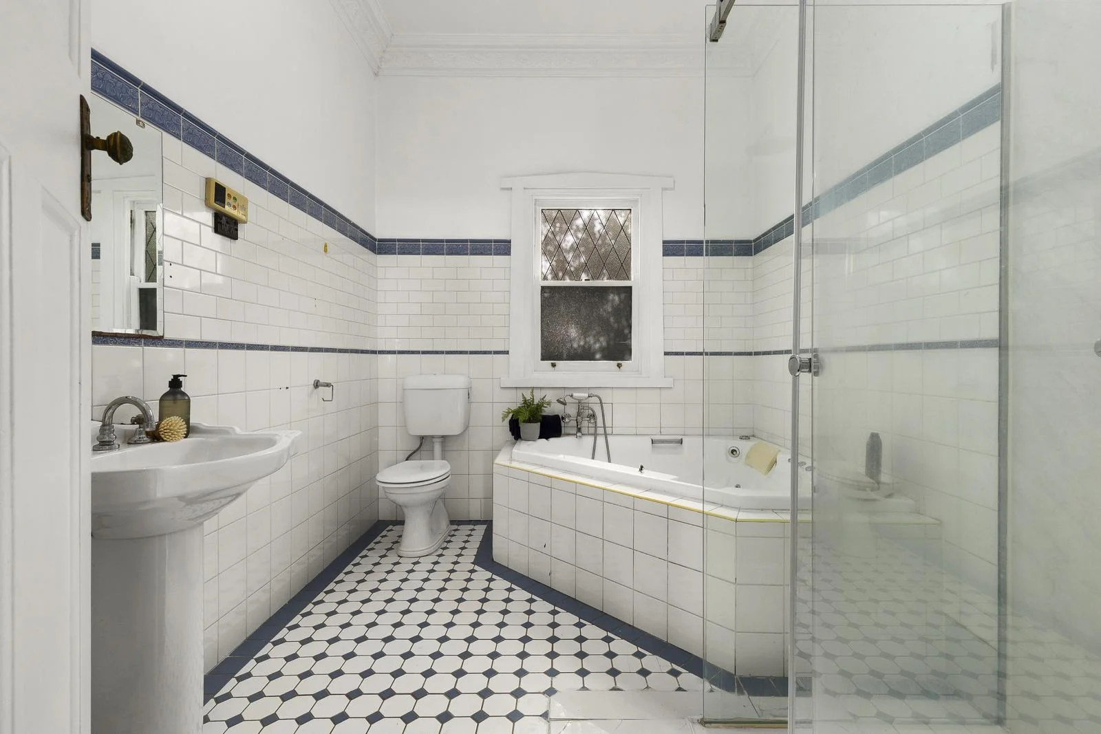 Additional image 13 of 126 Ballarat Road, Maidstone VIC 3012