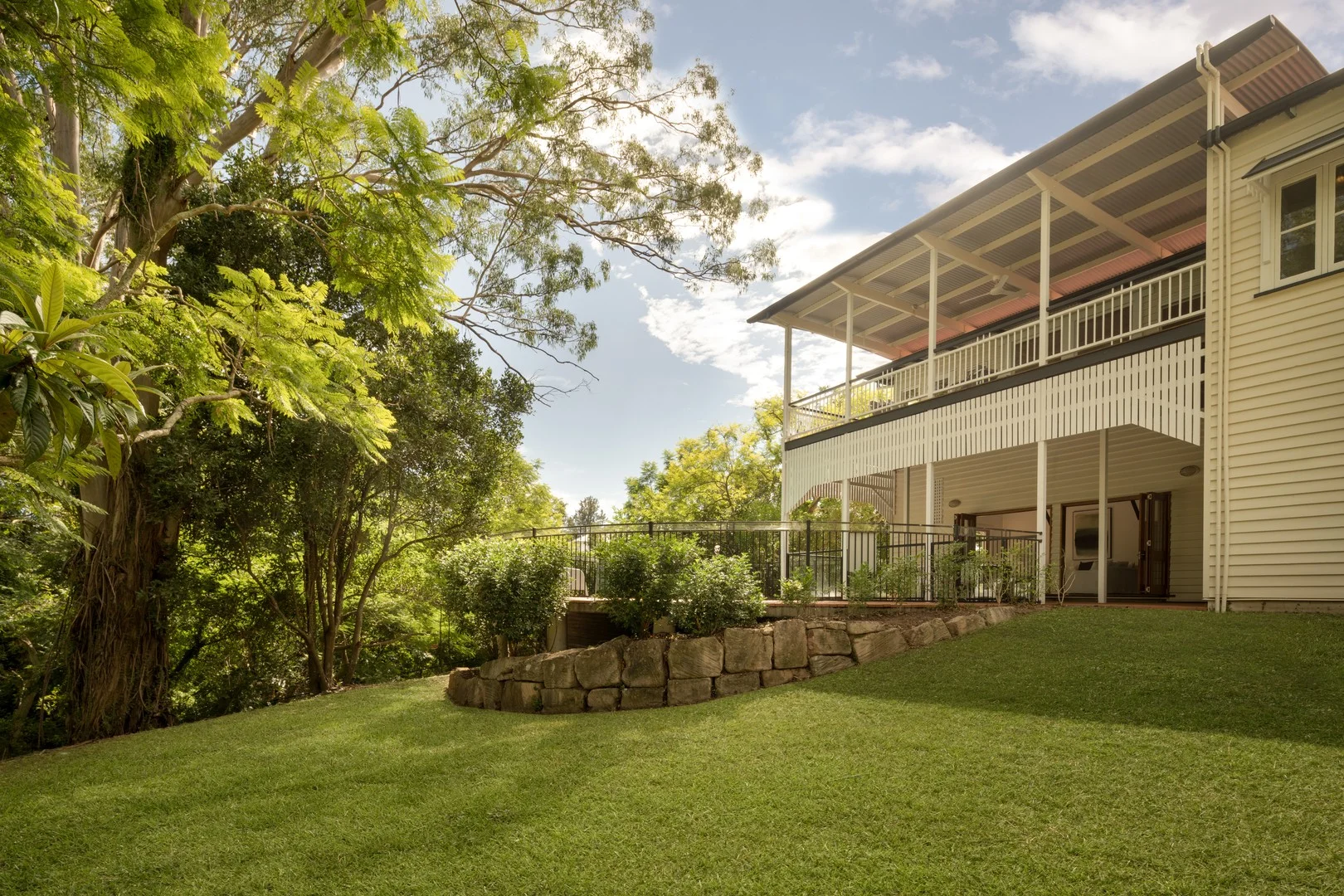 Additional image 2 of 133 Simpsons Road, Bardon QLD 4065