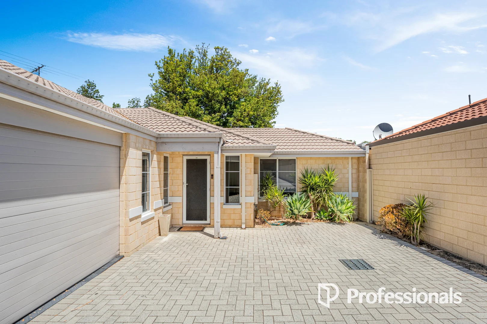 Additional image 2 of 8A Loughton Way, Balga WA 6061