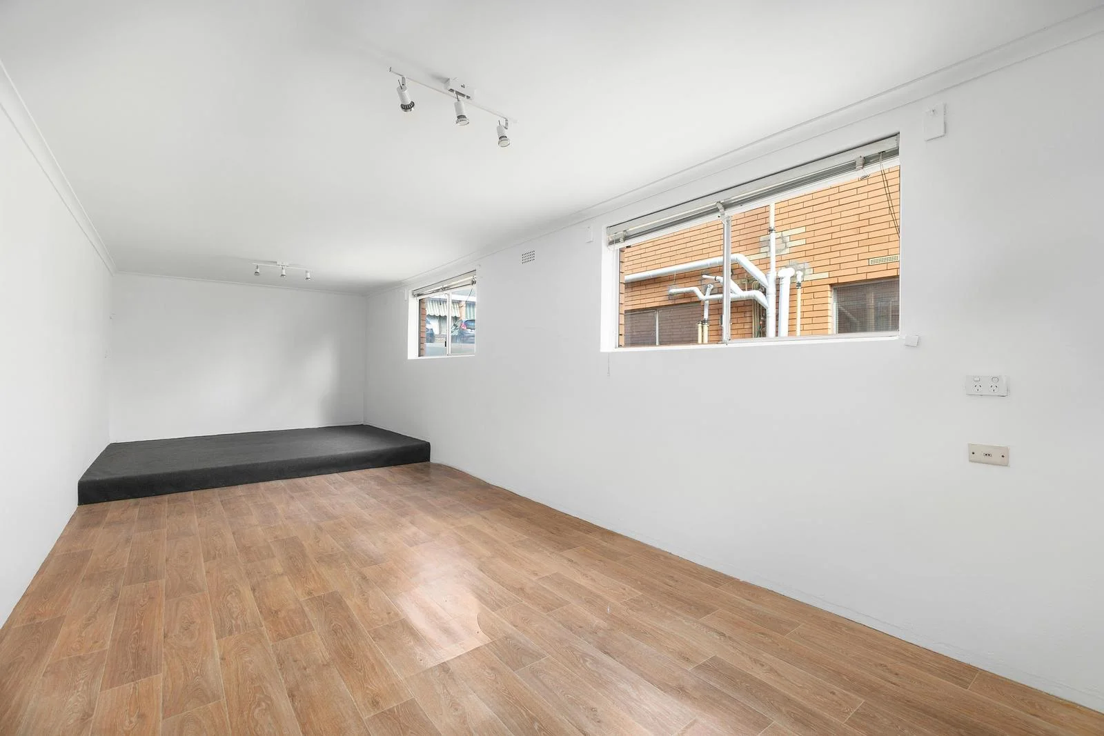 Additional image 11 of 1/130-132 Hoffmans Road, Essendon VIC 3040