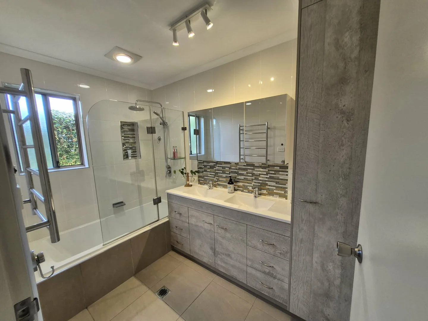 Additional image 27 of 54 Hans Christian street, Sarina QLD 4737