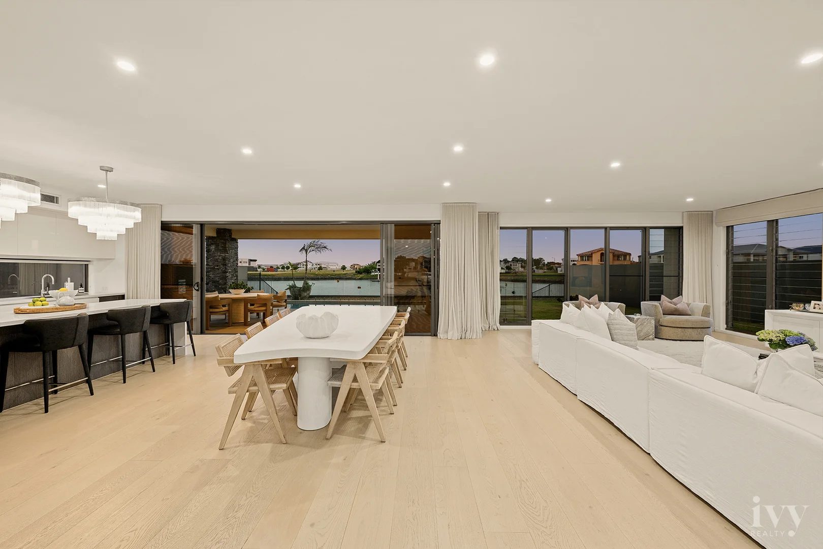 Additional image 8 of 1048 Edgecliff Place, Sanctuary Cove QLD 4212