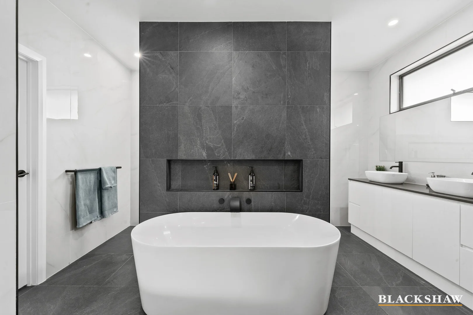 Additional image 26 of 6 Green Avenue, Gunning NSW 2581