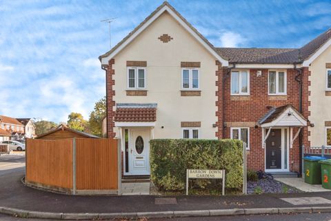 Barrow Down Gardens, Southampton, Hampshire SO19