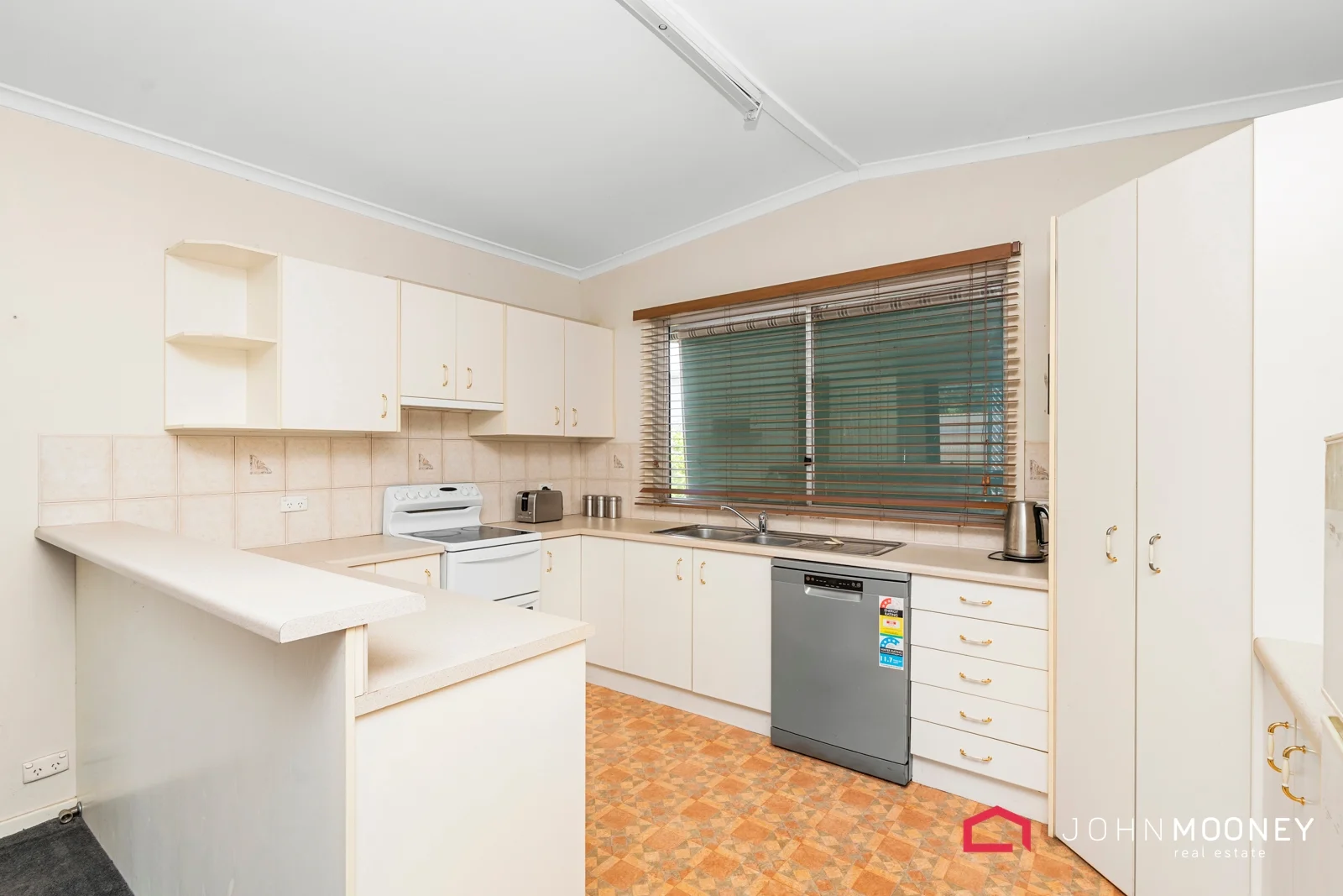 Additional image 10 of 62-64 Green Street, Lockhart NSW 2656