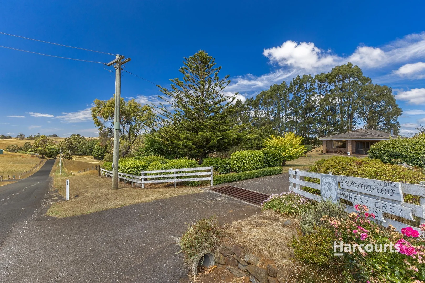 77 Poimena Road, Mooreville TAS 7321