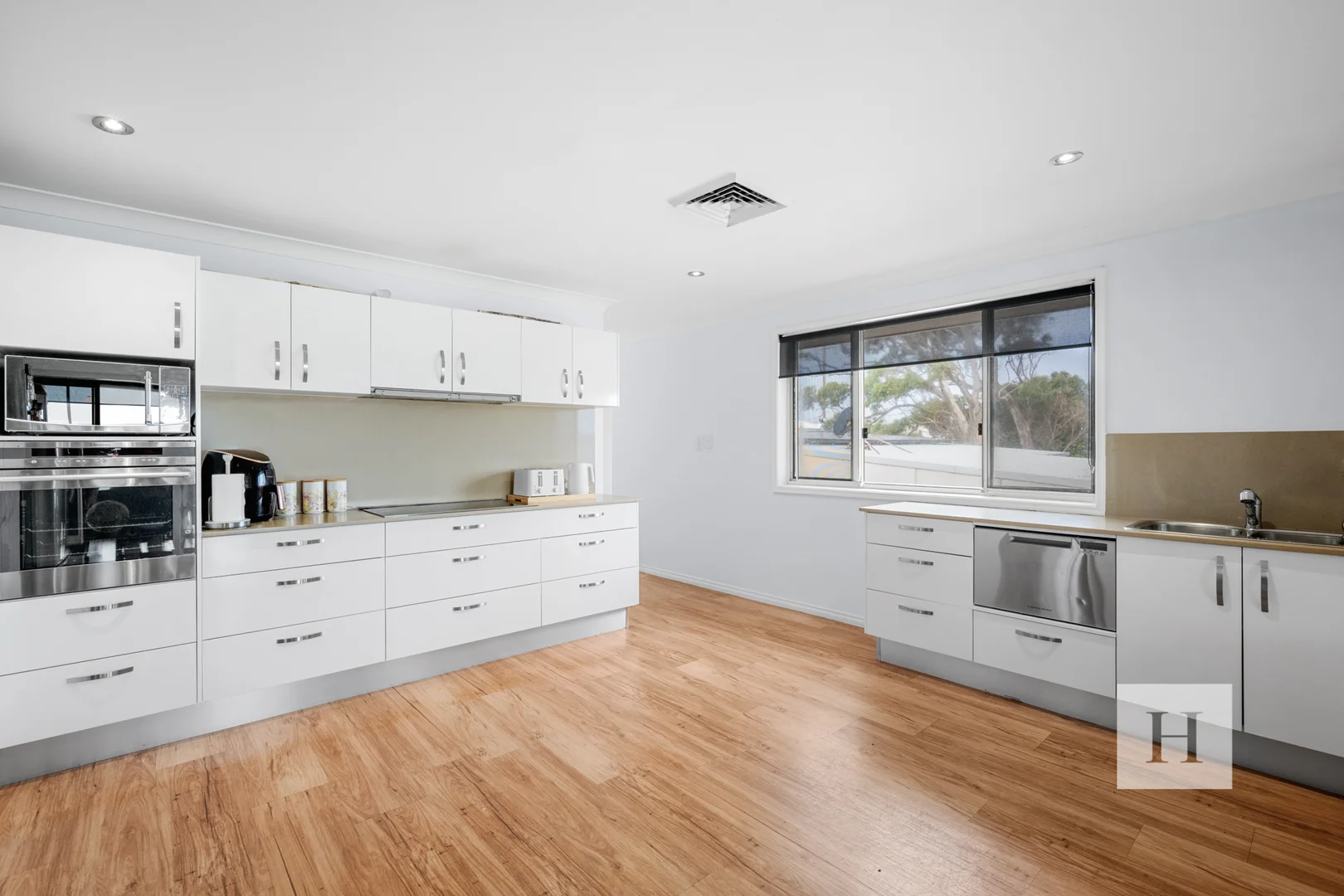 Additional image 20 of 99 Main Road, Toukley NSW 2263