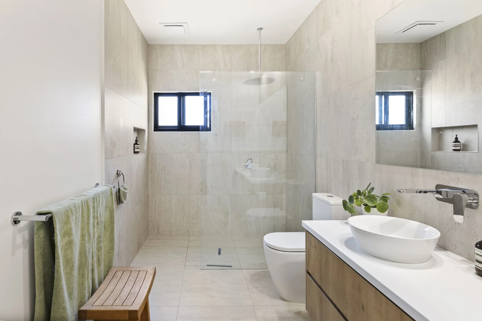 Additional image 8 of 20 Logan Street, Mansfield VIC 3722