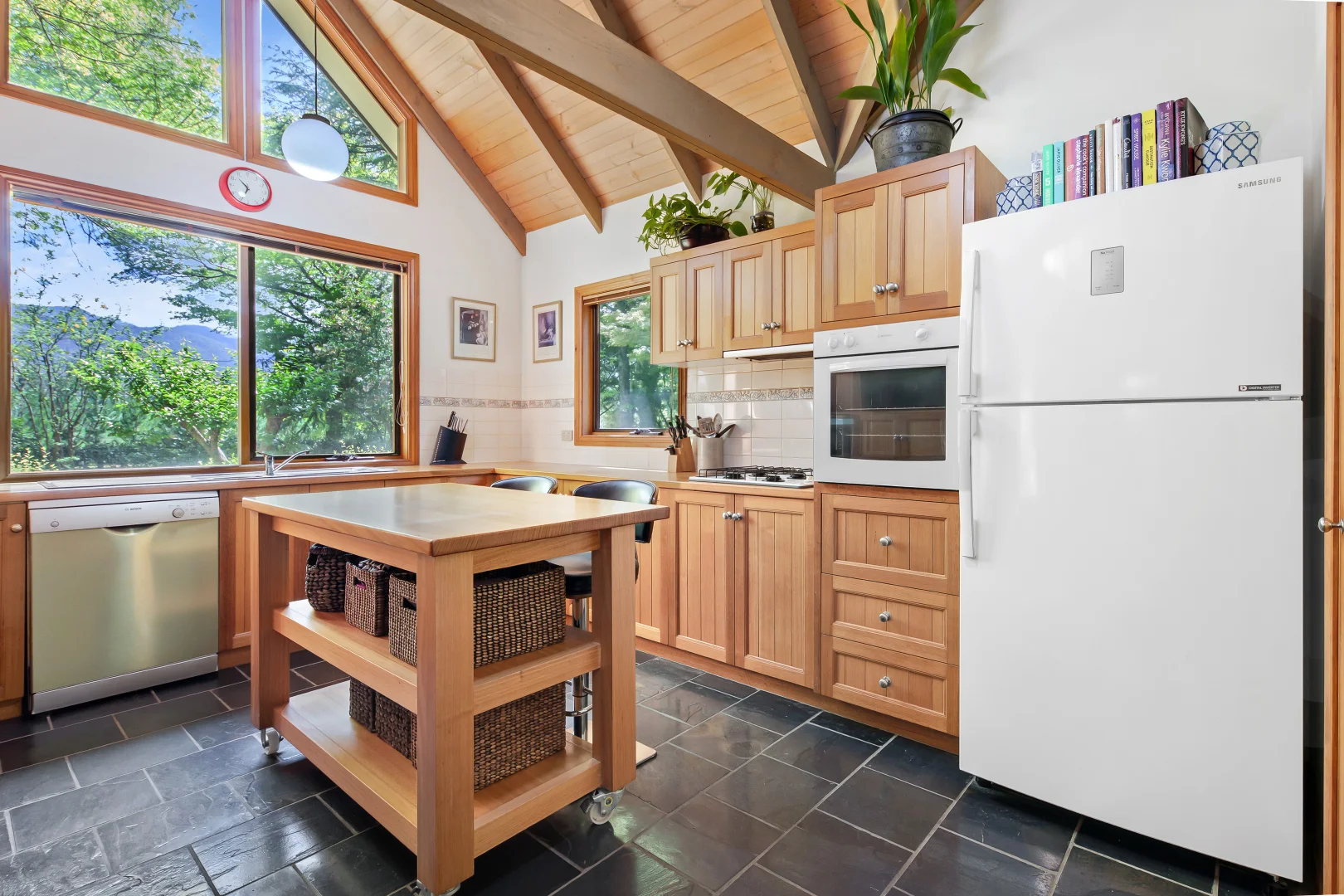 Additional image 6 of 152A Delany Avenue, Bright VIC 3741