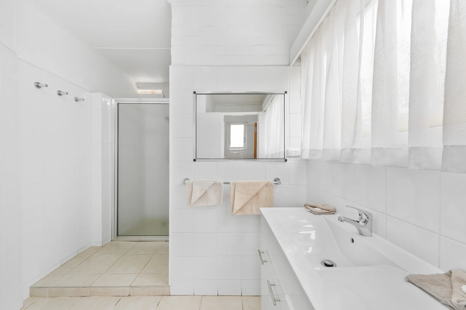 Additional image 12 of 7 Roadknight Street, Lakes Entrance VIC 3909