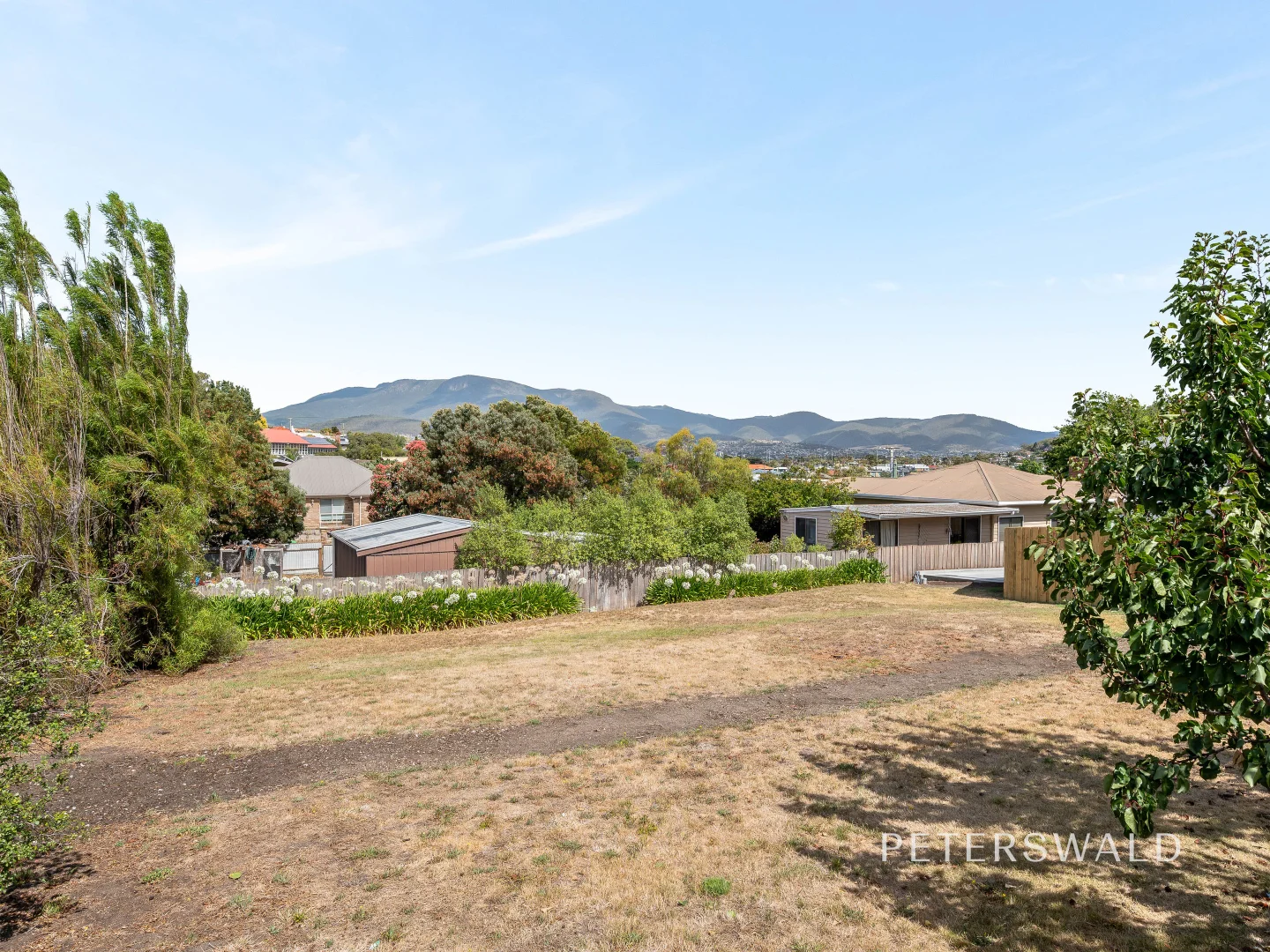 Additional image 5 of 5a Loatta Road, Lindisfarne TAS 7015