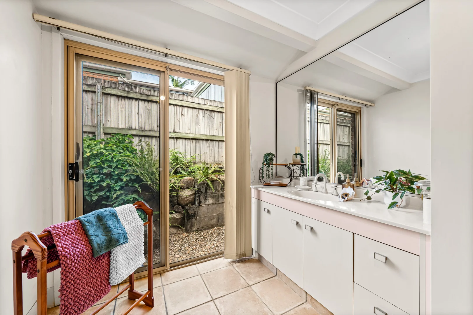 Additional image 16 of 21 Verdelho Street, Eight Mile Plains QLD 4113