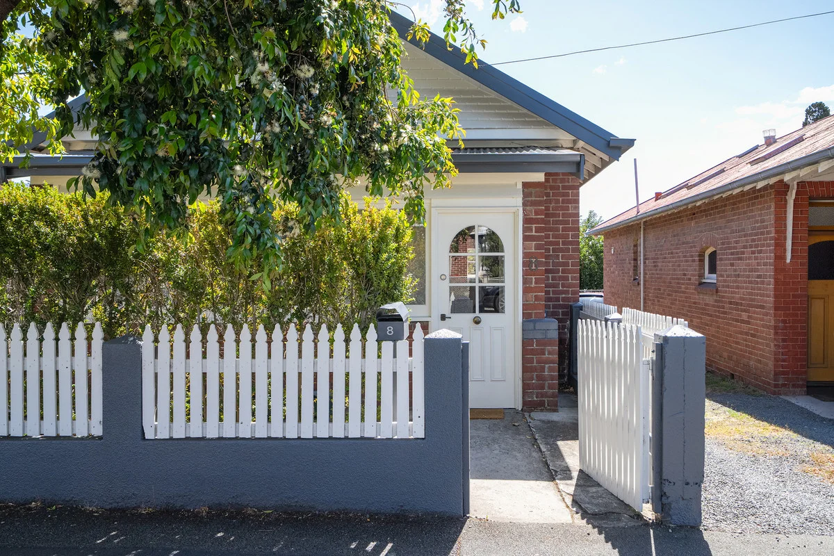 8 Bromby Street, New Town TAS 7008