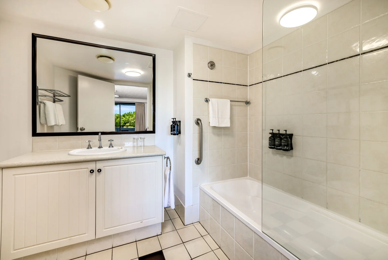 Additional image 9 of 313-315/53-57 Esplanade, Cairns City QLD 4870