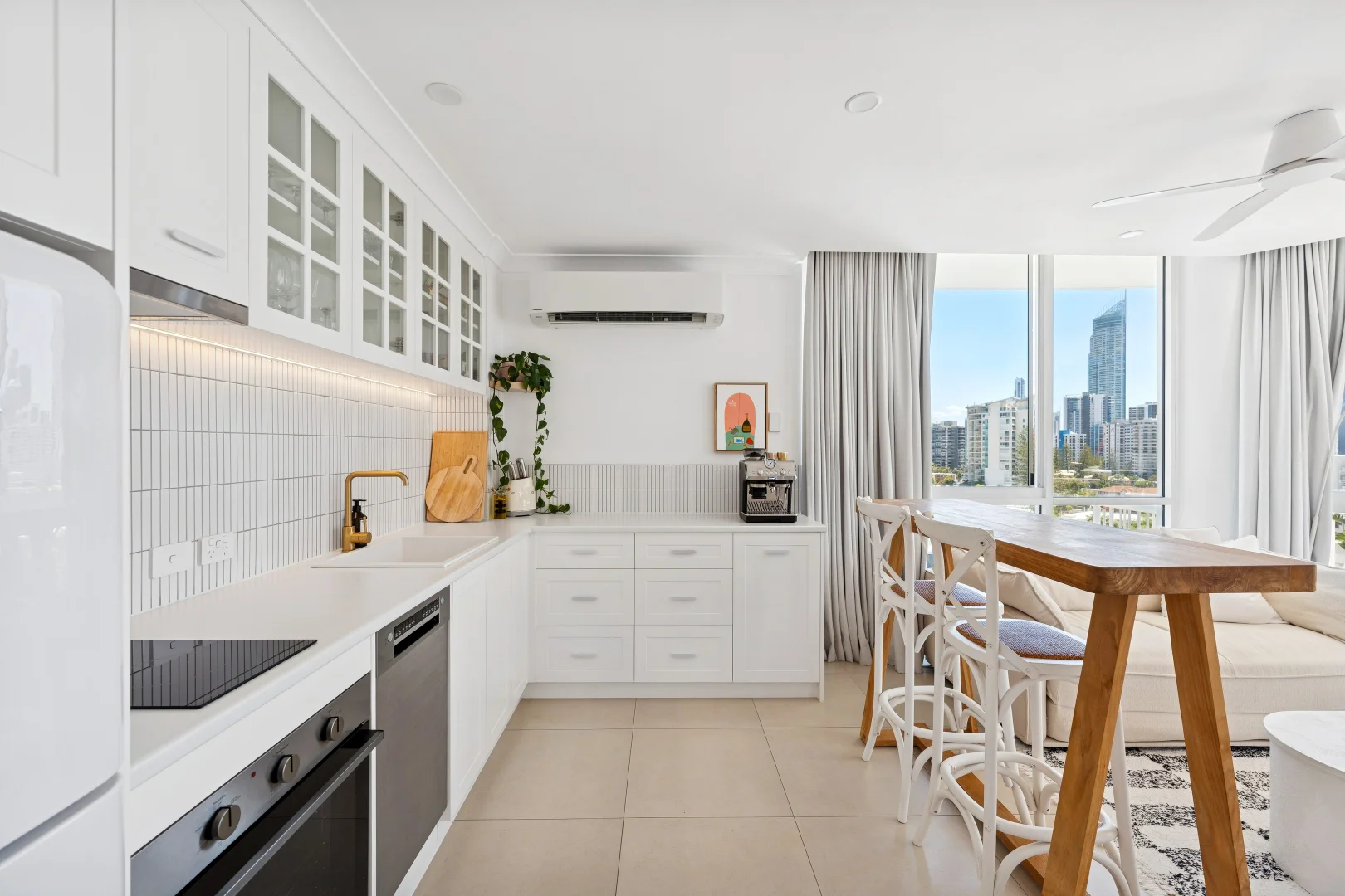 Additional image 4 of 91/210 Surf Parade, Surfers Paradise QLD 4217