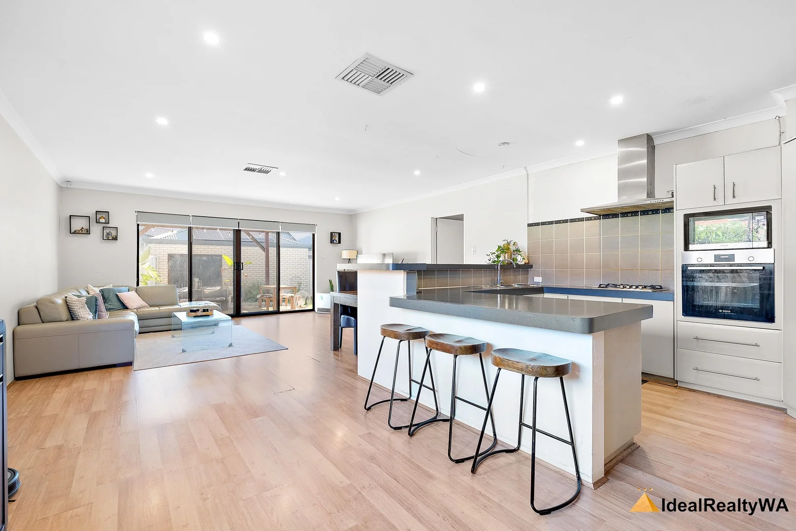 93 Tribute Street East, Riverton WA 6148