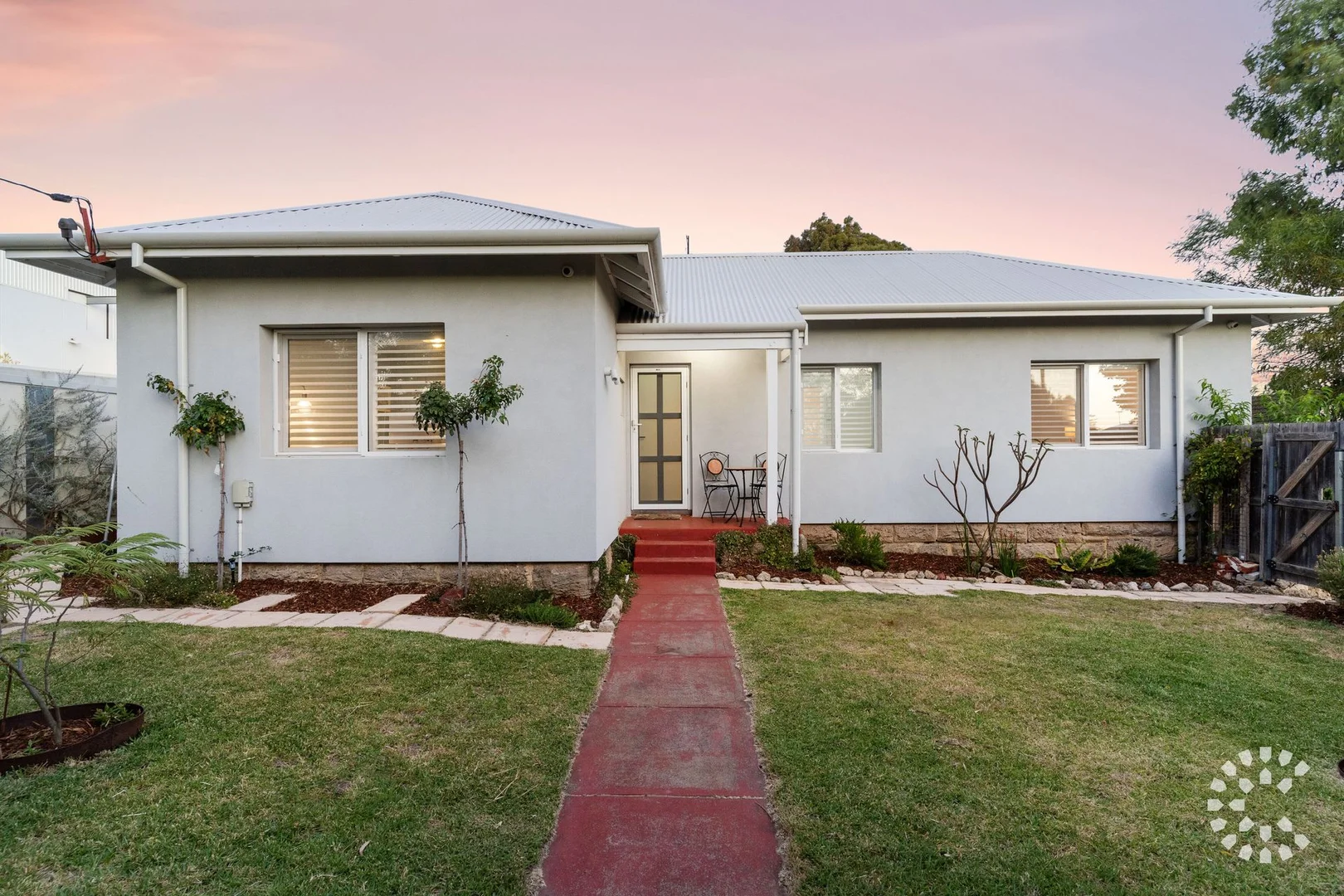 Additional image 2 of 4 Paget Street, Hilton WA 6163