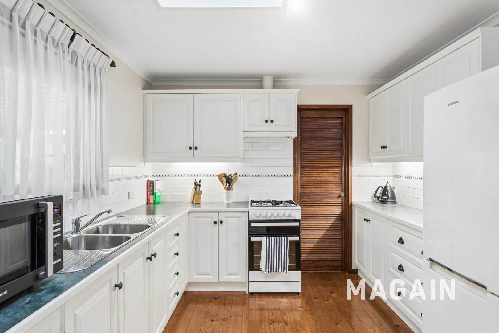 Additional image 7 of 6 Regis Court, Christie Downs SA 5164