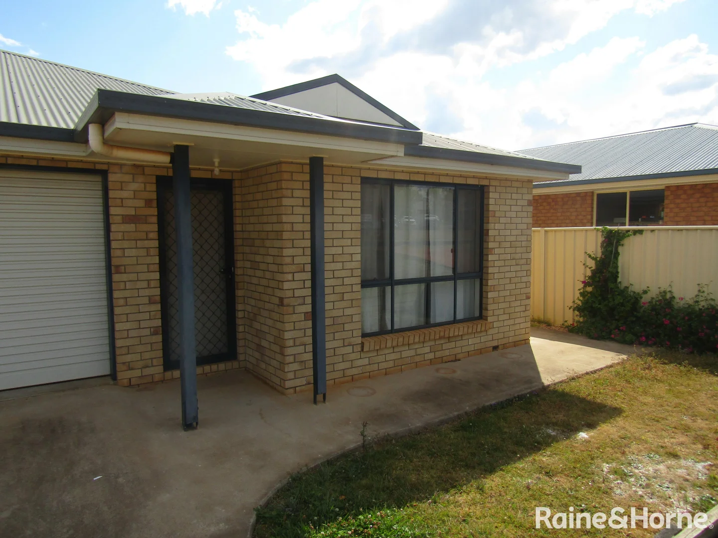 Additional image 15 of 1&2/74 Windsor Circle, Kingaroy QLD 4610