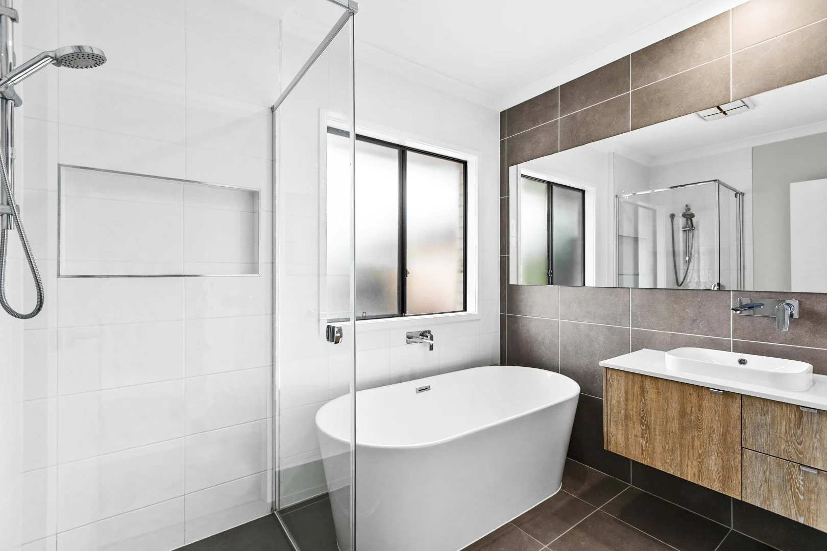 Additional image 18 of 26 Porpita Circuit, Toogoom QLD 4655