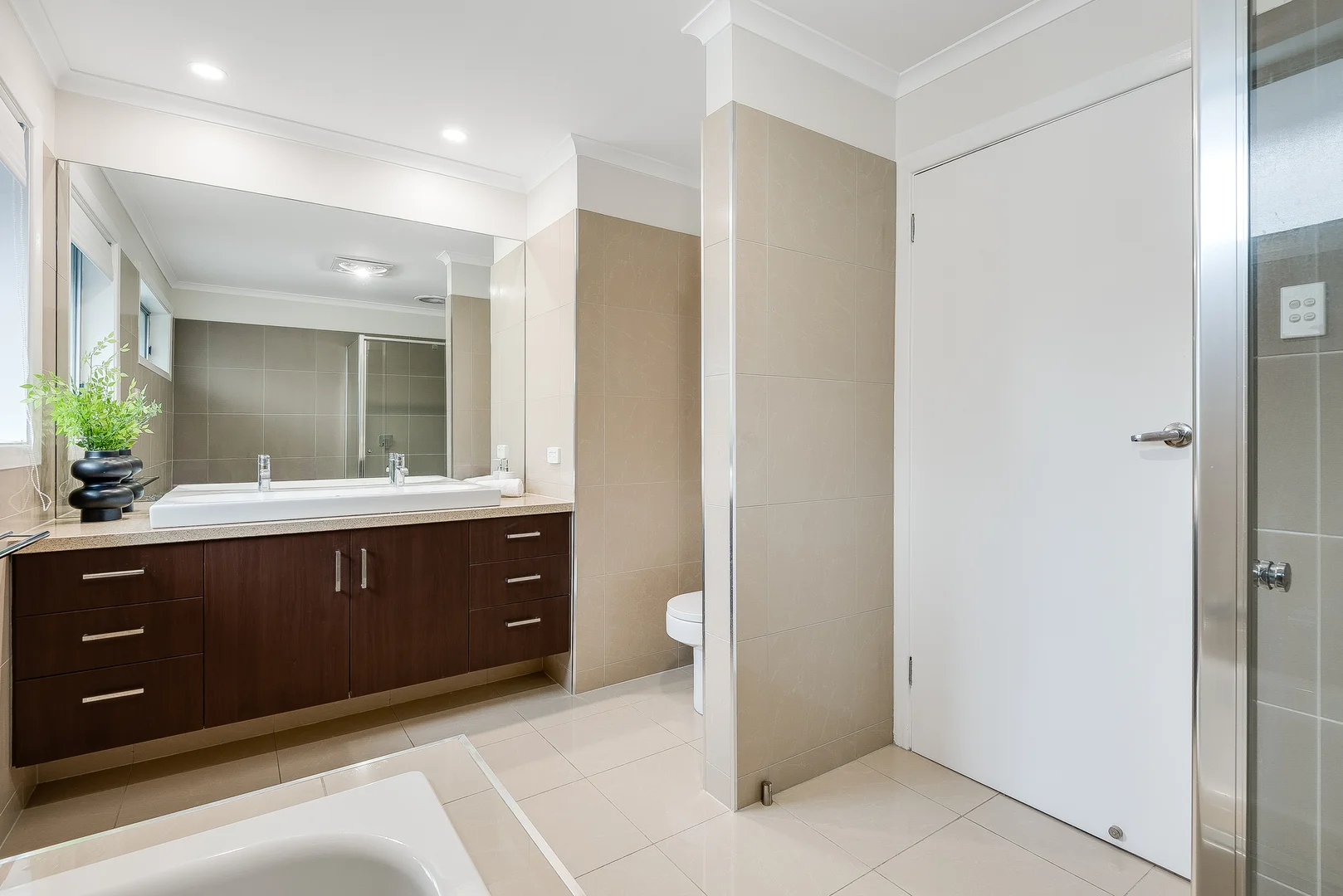 Additional image 8 of 39 Mernda Parade, Belmont VIC 3216