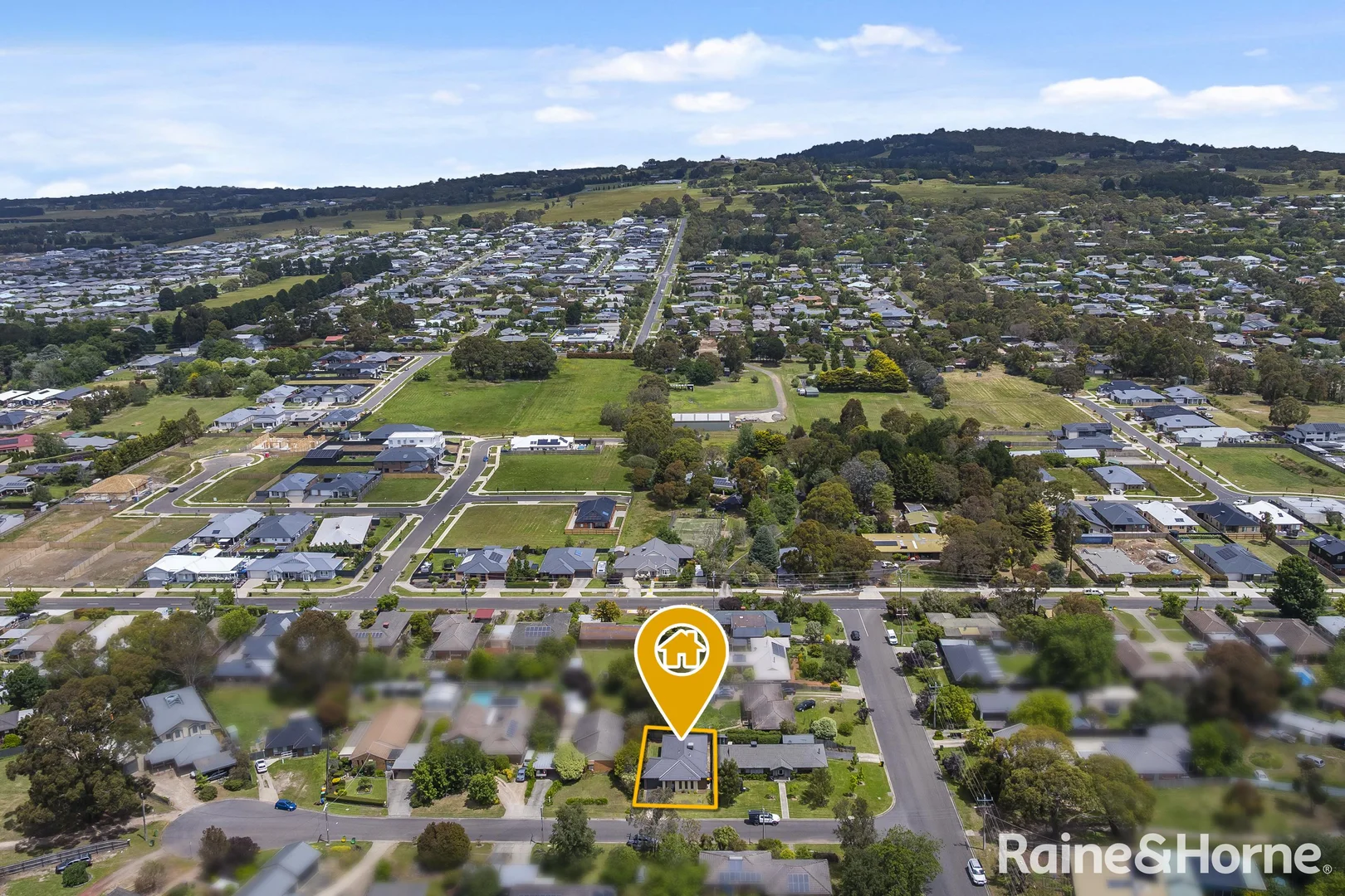 Additional image 22 of 11 Railton Court, Gisborne VIC 3437