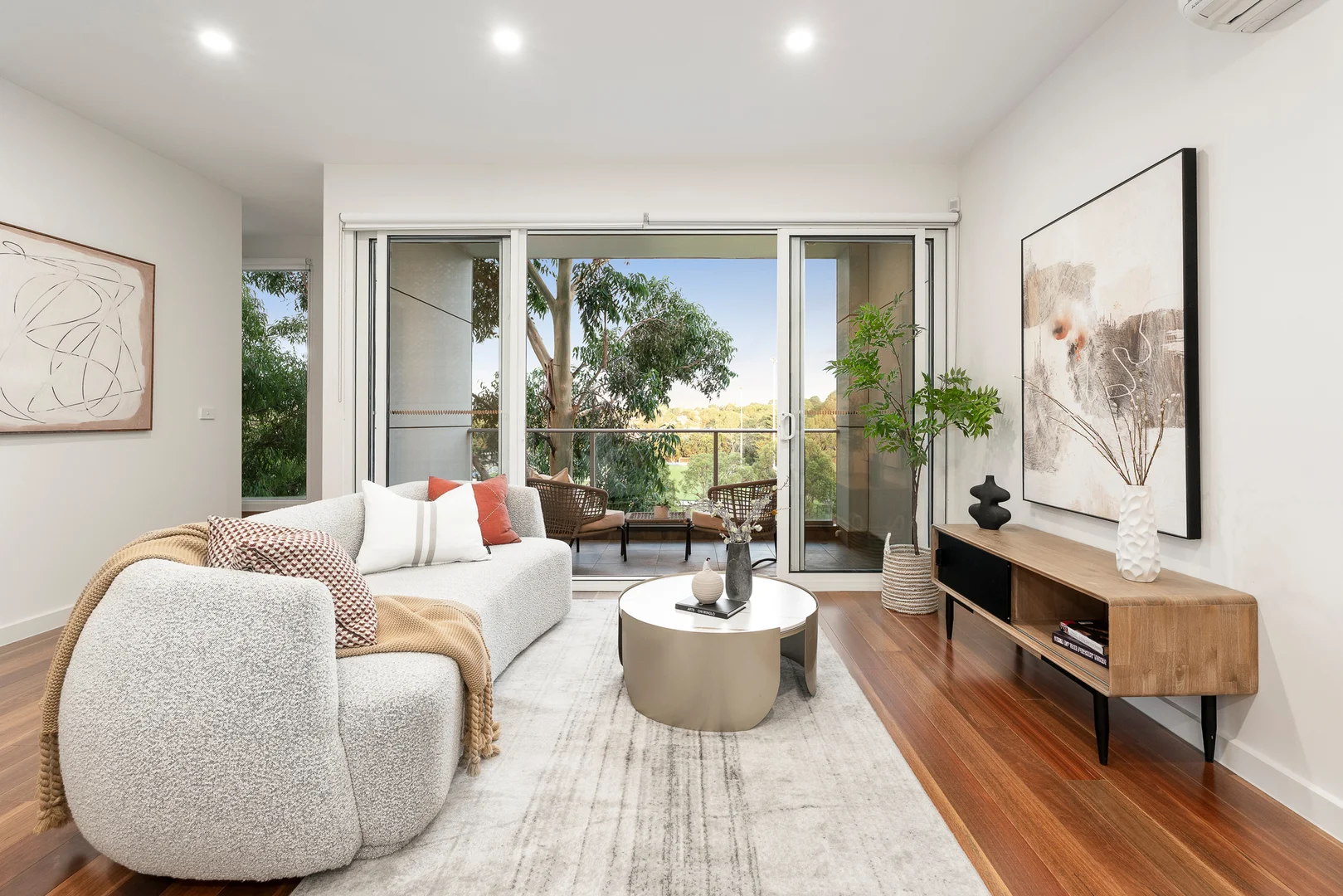 Additional image 2 of 19/7 Hay Street, Box Hill South VIC 3128