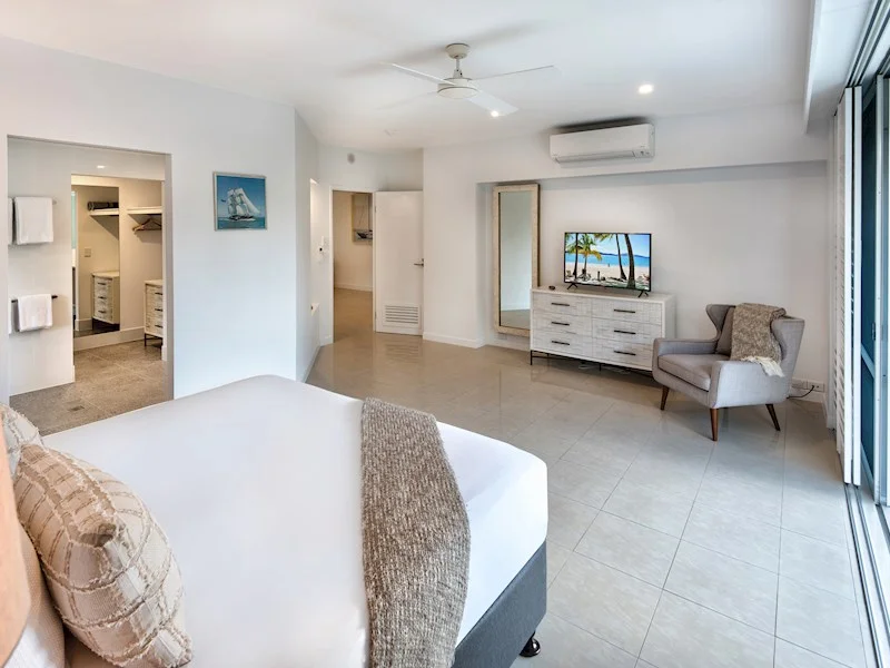 Additional image 16 of YHT 1/1 Marina Drive, Hamilton Island QLD 4803