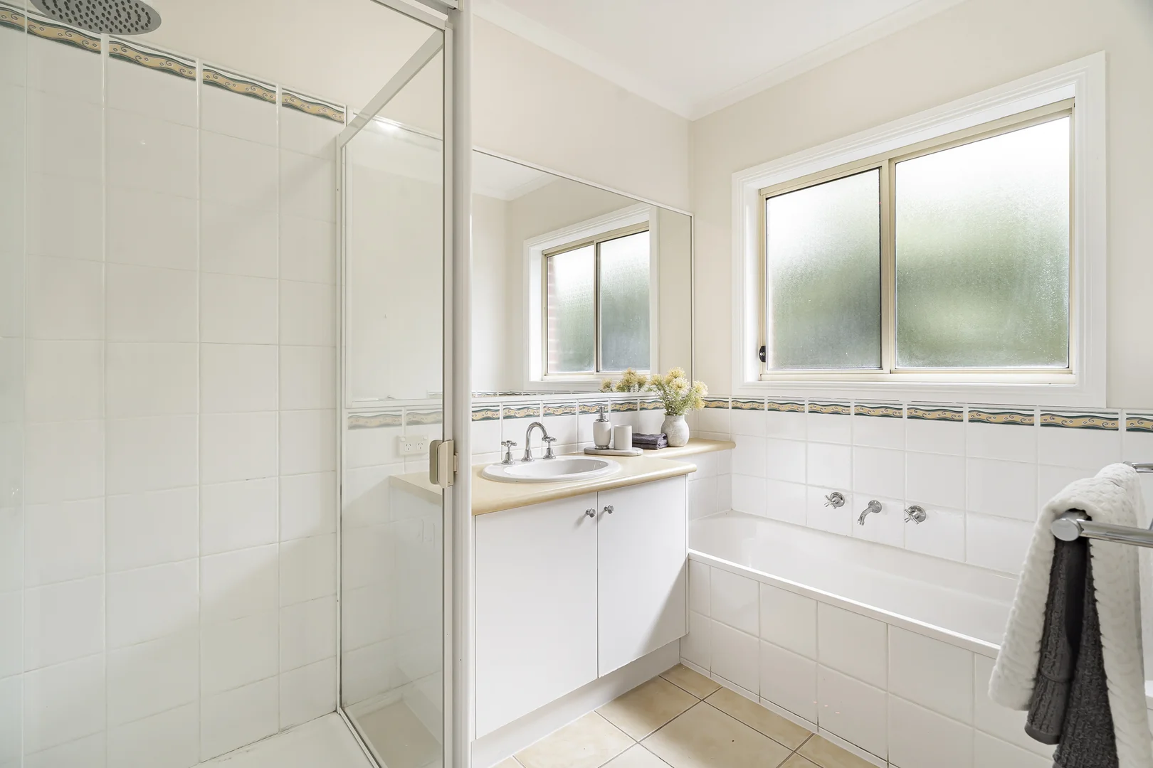 Additional image 9 of 2/3 Meryl Street, Doncaster East VIC 3109