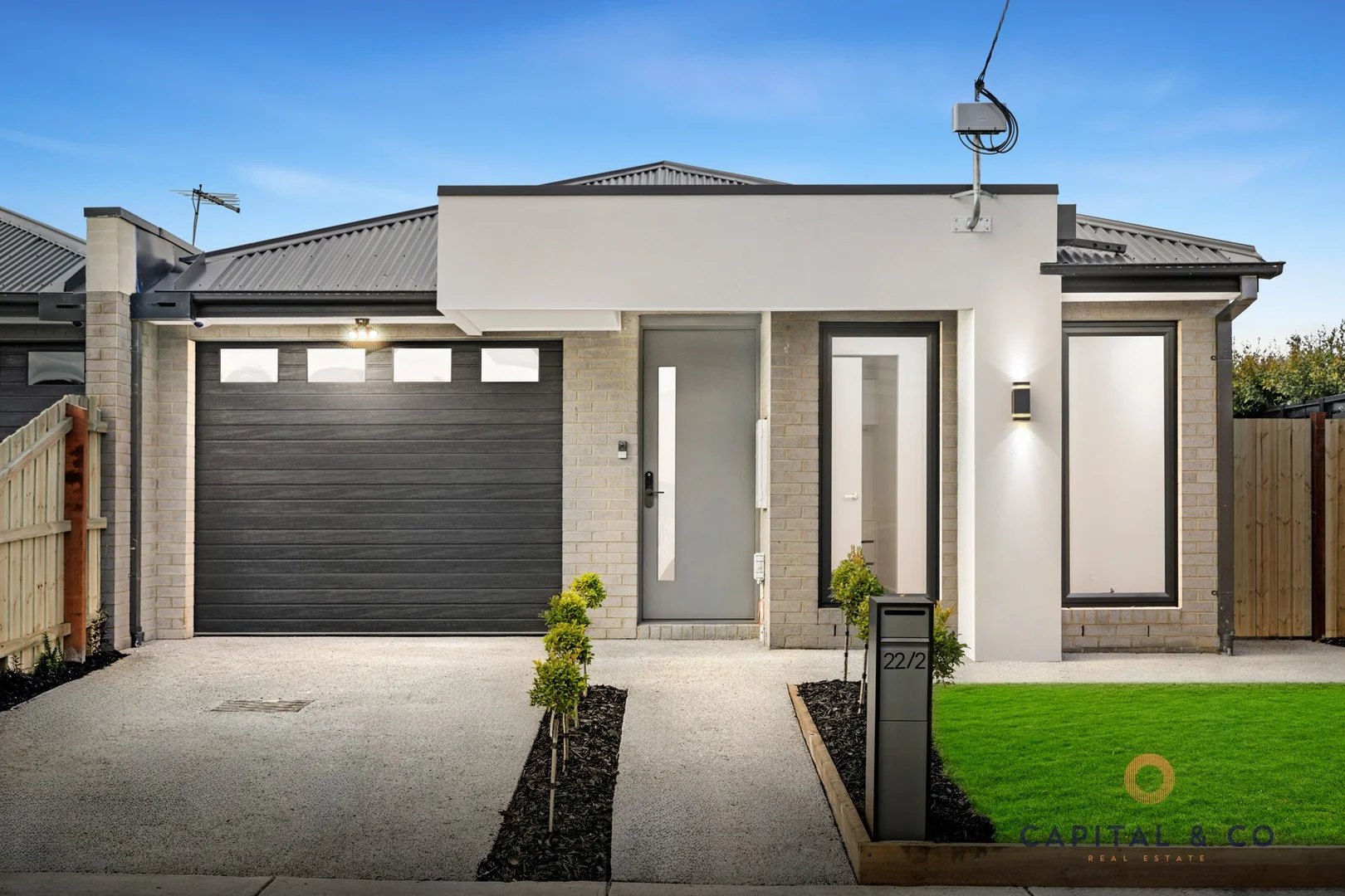1/22 Beacon Hills Crescent, Craigieburn VIC 3064