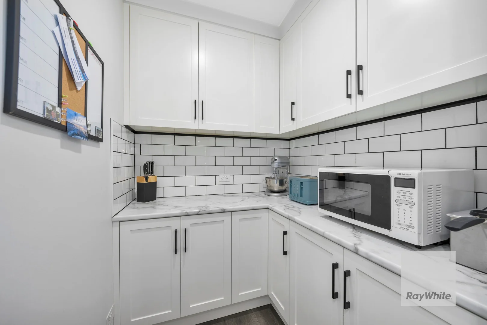 Additional image 6 of 52 Hillcrest Drive, Hillside VIC 3037