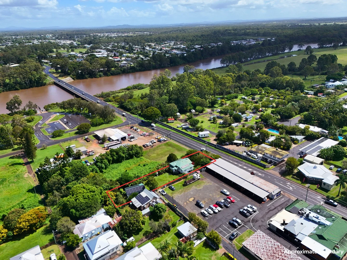 21 Queens Place, Maryborough QLD 4650