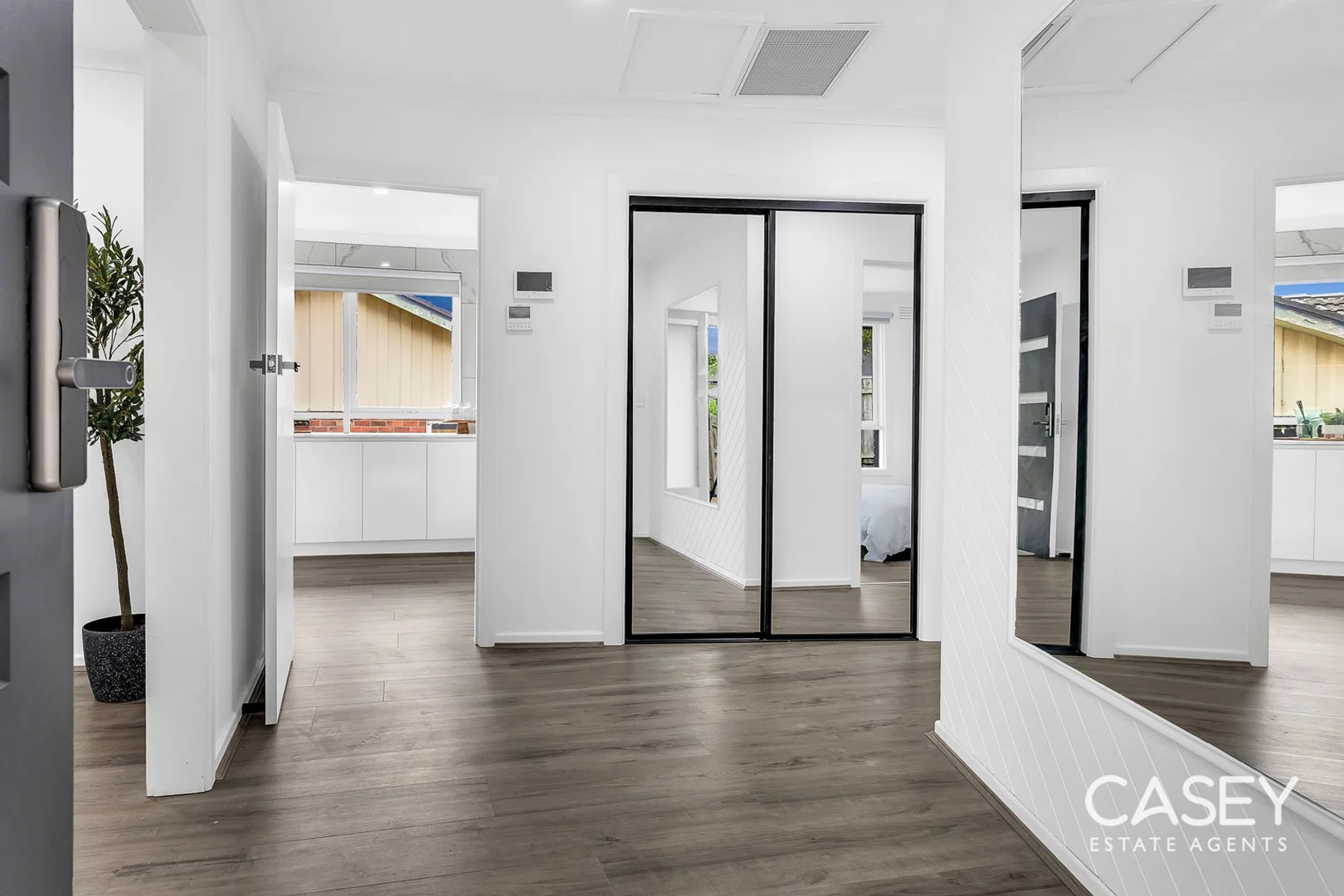 Additional image 4 of 37 Glenn Crescent, Bundoora VIC 3083