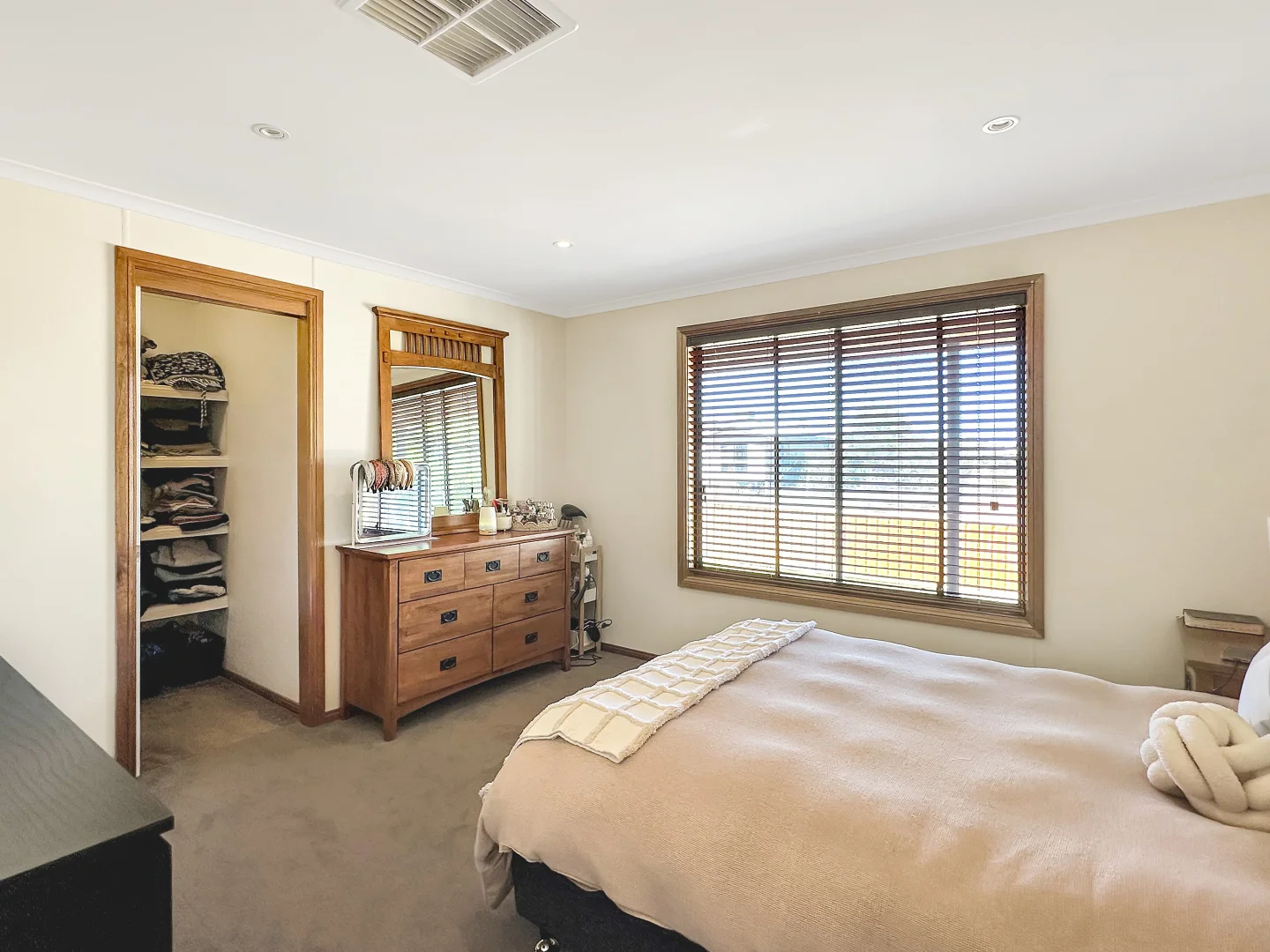 Additional image 10 of 37 Duffy Drive, Cobar NSW 2835