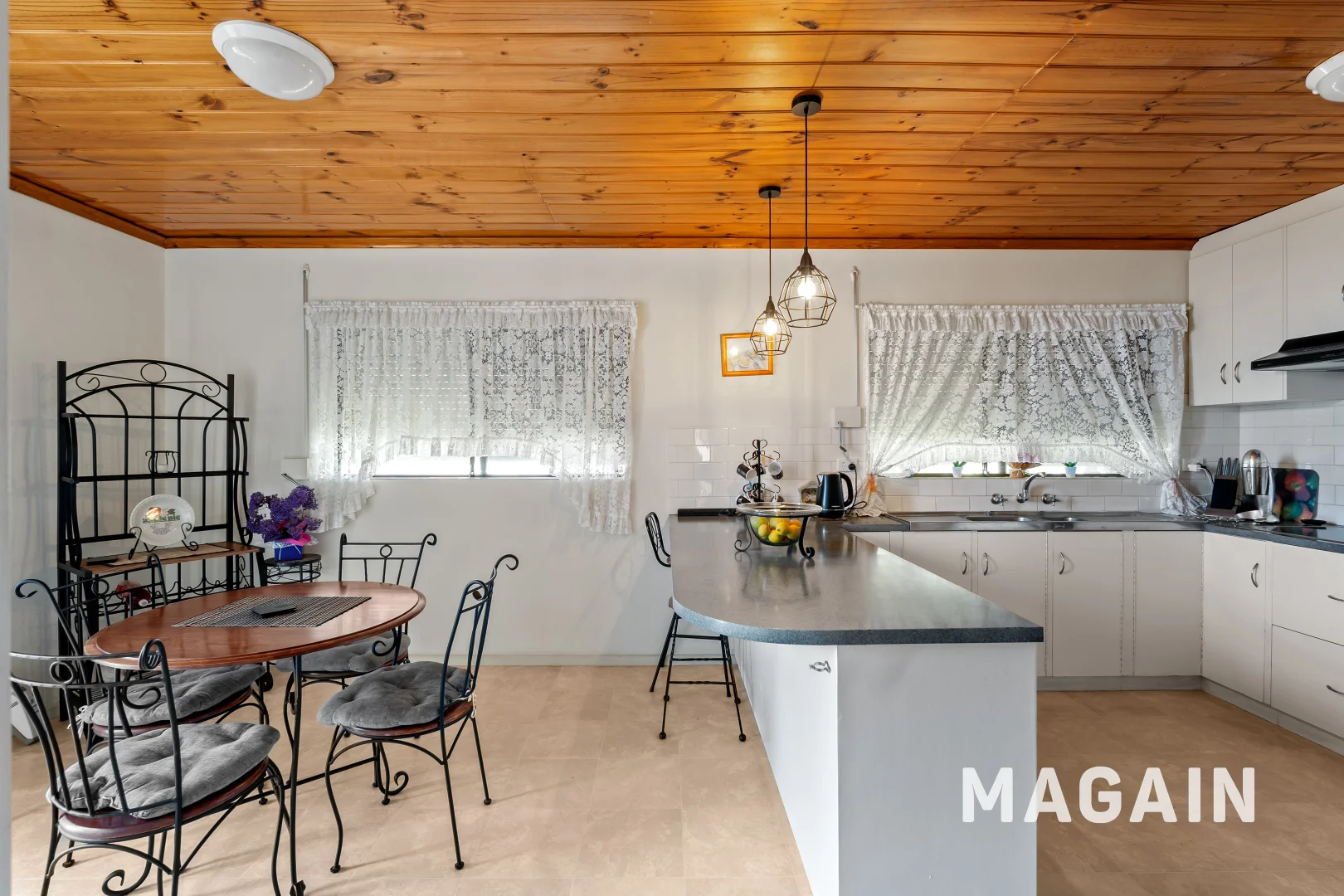 Additional image 11 of 8 Gulfview Road, Christies Beach SA 5165