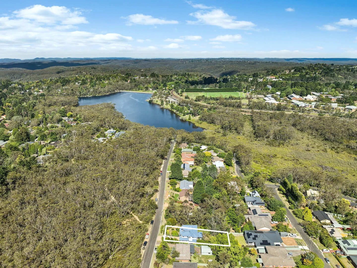 Additional image 2 of 22 Bass Road, Wentworth Falls NSW 2782