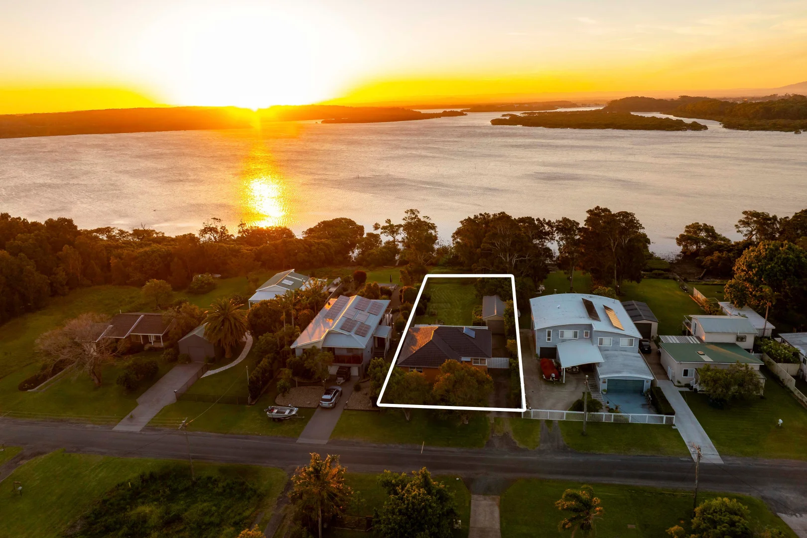 Additional image 26 of 43 Addison Road, Culburra Beach NSW 2540