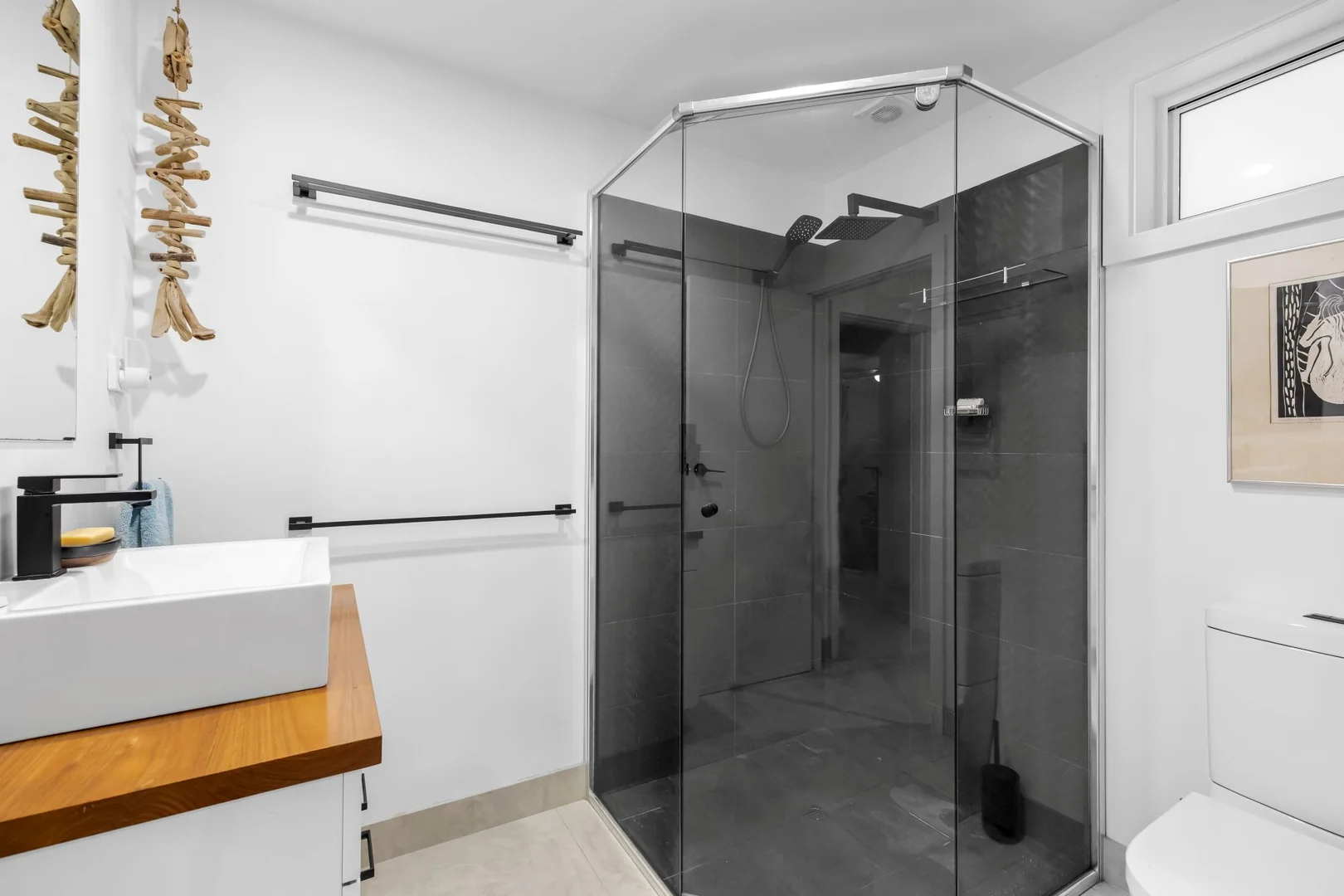 Additional image 26 of 10 Kururma Crescent, Hawks Nest NSW 2324