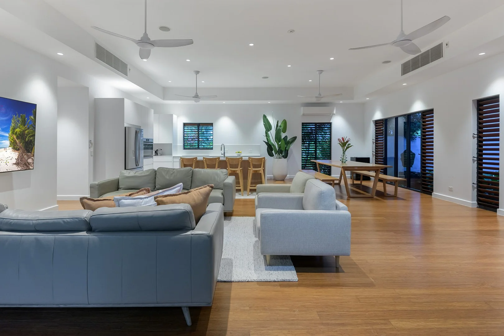 Additional image 3 of 35 Beachfront Mirage Drive, Port Douglas QLD 4877