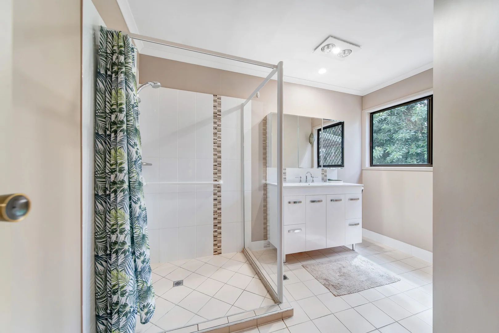 Additional image 15 of 161 Panorama Drive, Rosemount QLD 4560