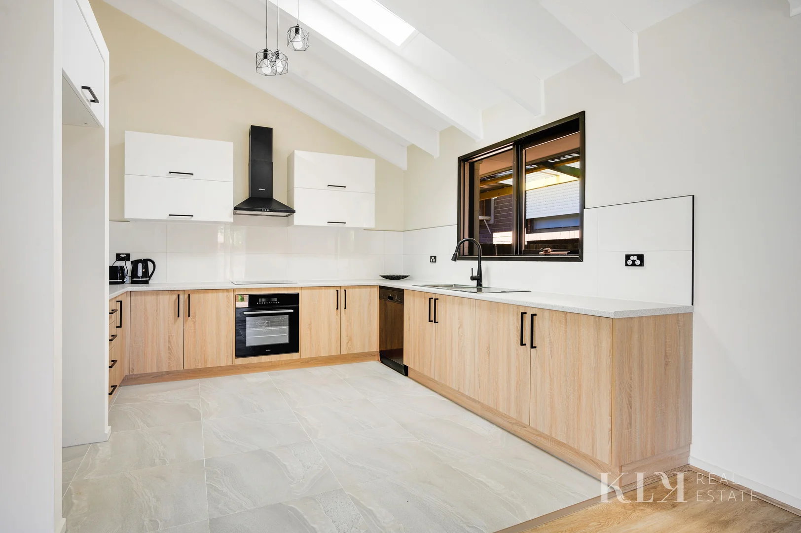 Additional image 8 of 38 Carlisle Street, Craigieburn VIC 3064