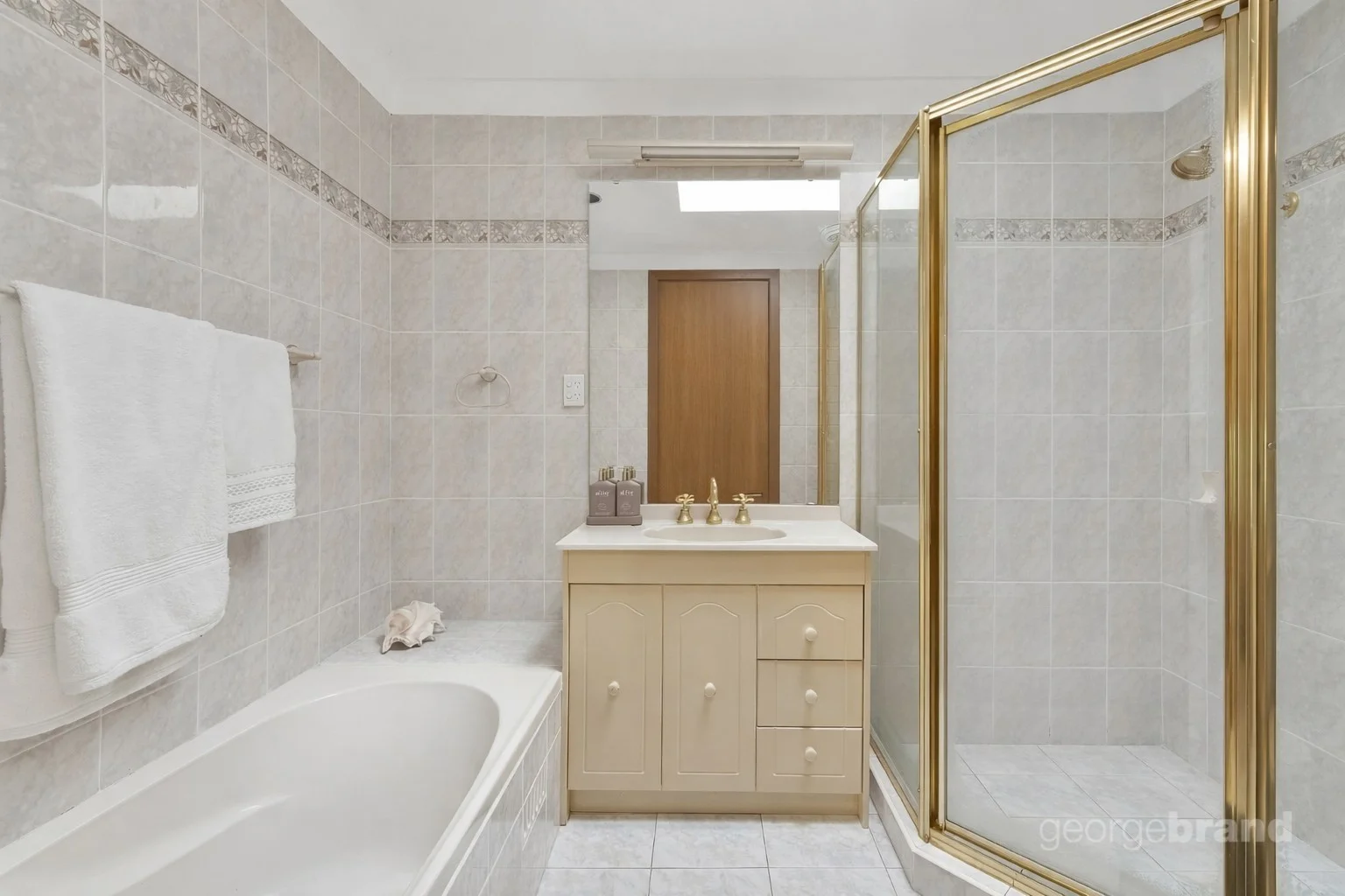 Additional image 10 of 42 Bellevue Crescent, North Avoca NSW 2260