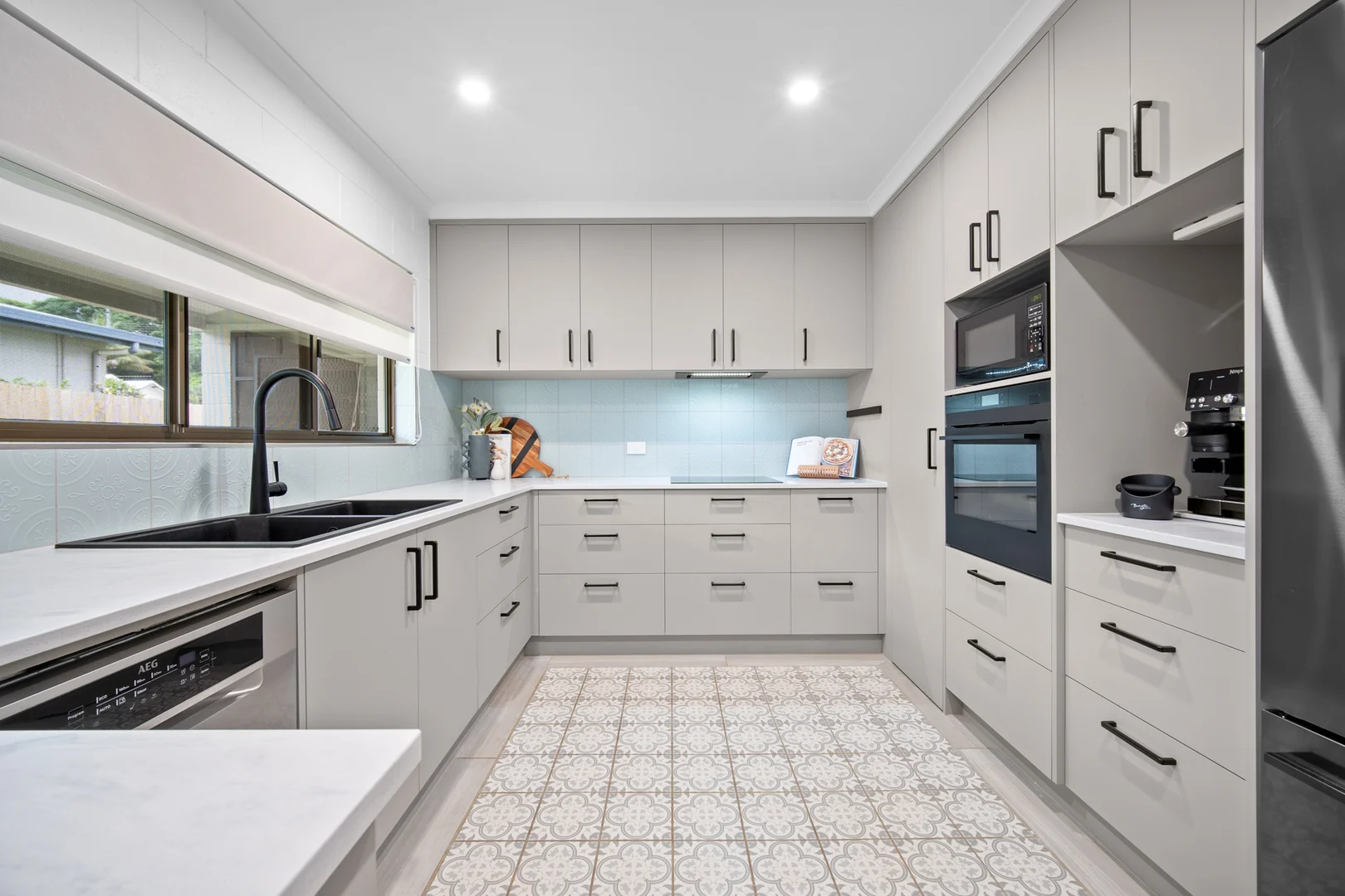 Additional image 4 of 5 Shannon Drive, Woree QLD 4868