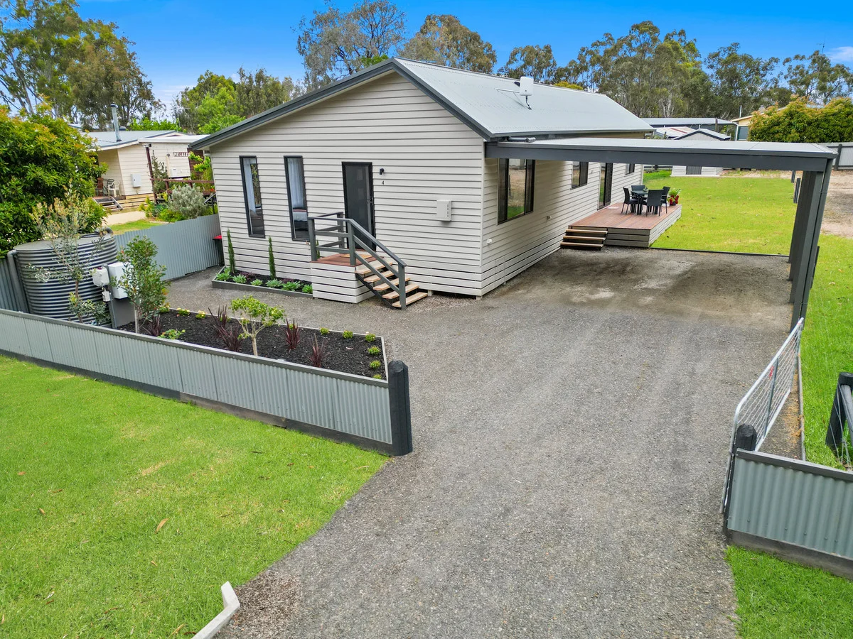 4 Tamboritha Terrace, Coongulla VIC 3860