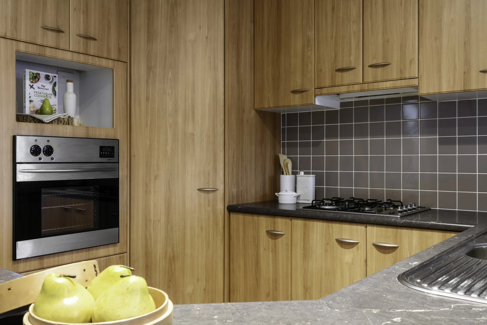 Additional image 9 of 13 Colverwell Crescent, Jerrabomberra NSW 2619