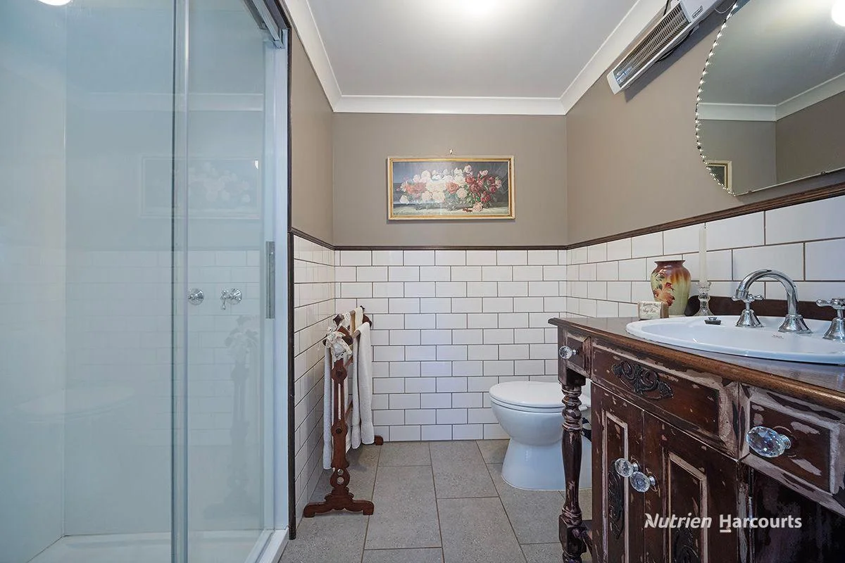 Additional image 12 of 810 Coojar Lane, Tarrayoukyan VIC 3315